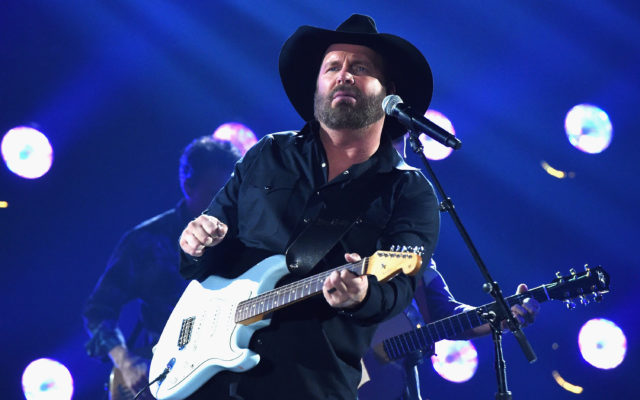 Garth Brooks adds a second show in Boise at the request of the Idaho governor